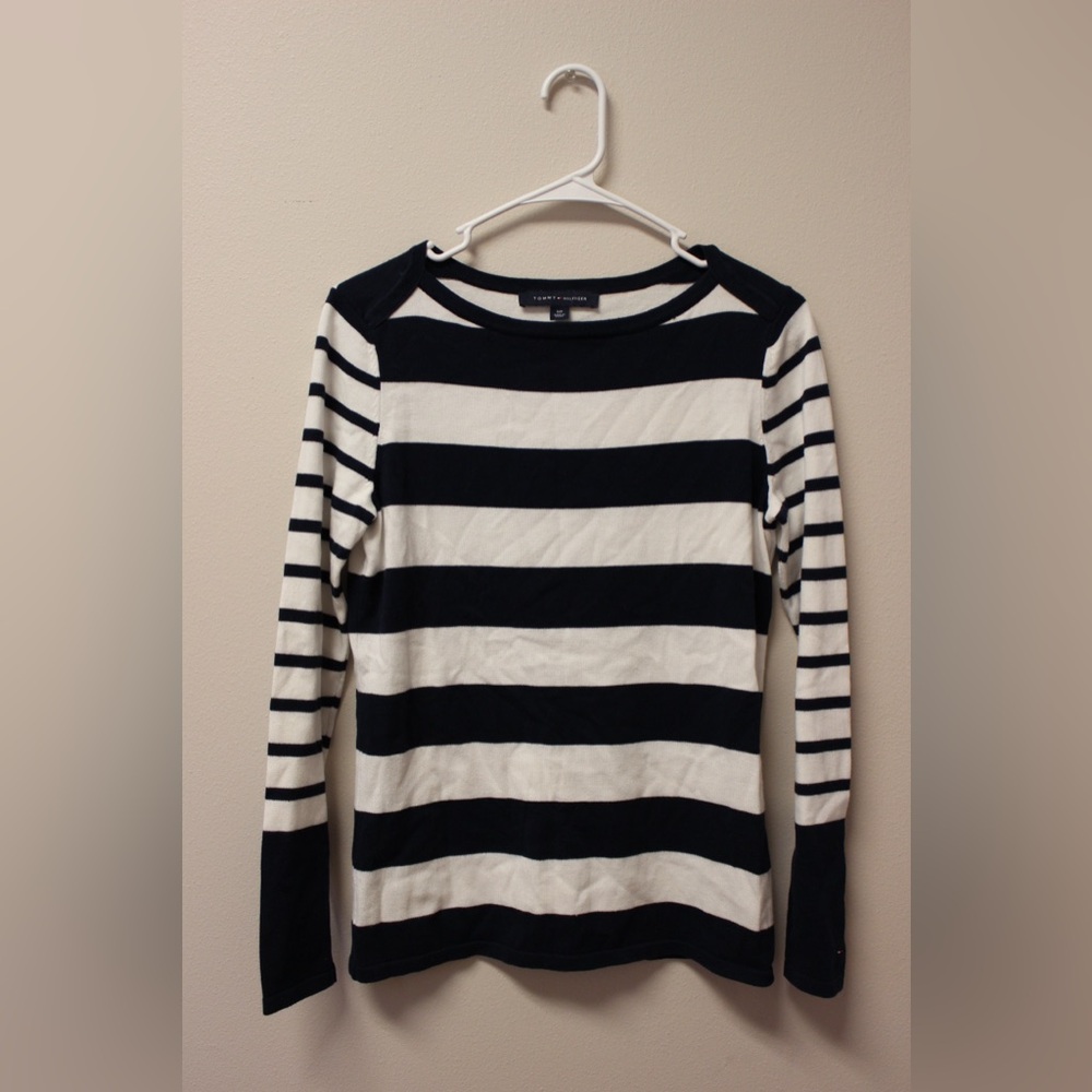Tommy Hilfiger Navy and White Crewneck